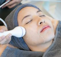 Facial Treatment2
